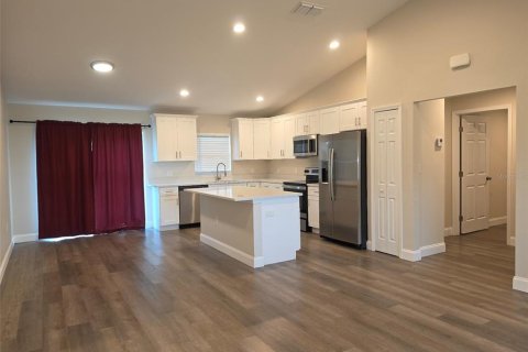 Casa en alquiler en Ocala, Florida, 3 dormitorios, 127.09 m2 № 2287478 - foto 5