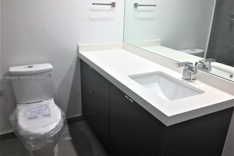 Купить кондоминиум в Майами-Бич, Флорида 1 спальня, 79.15м2, № 1985788 - фото 12