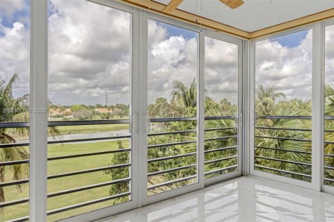Copropriété à vendre à Pompano Beach, Floride: 3 chambres, 144.93 m2 № 2046794 - photo 2