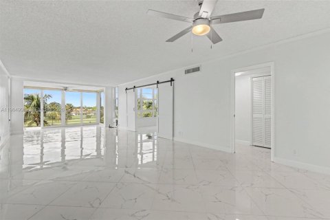 Copropriété à vendre à Pompano Beach, Floride: 3 chambres, 144.93 m2 № 2046794 - photo 24