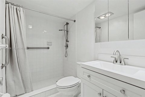 Copropriété à vendre à Pompano Beach, Floride: 3 chambres, 144.93 m2 № 2046794 - photo 13