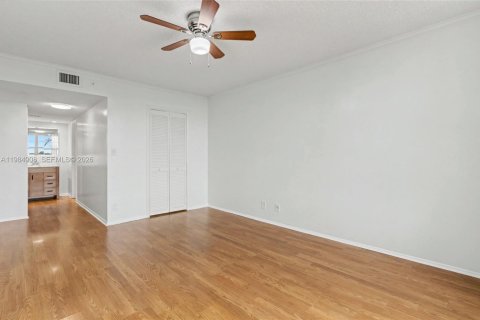 Copropriété à vendre à Pompano Beach, Floride: 3 chambres, 144.93 m2 № 2046794 - photo 8