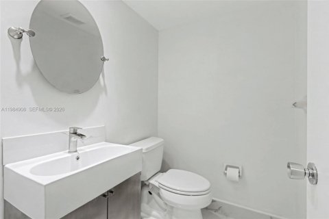 Copropriété à vendre à Pompano Beach, Floride: 3 chambres, 144.93 m2 № 2046794 - photo 14