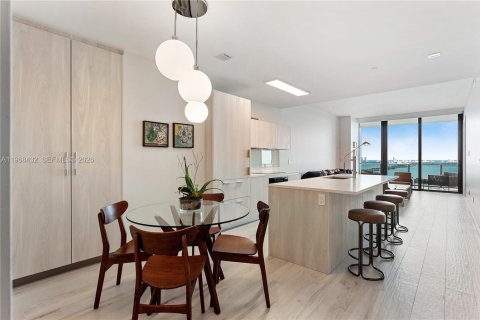 Condo à Miami, Floride, 2 chambres № 2031574