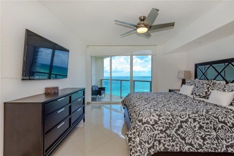 Copropriété à vendre à Sunny Isles Beach, Floride: 2 chambres, 117.61 m2 № 1868496 - photo 13
