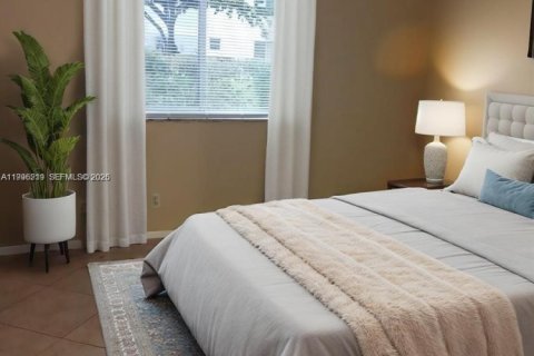 Condominio en alquiler en Pompano Beach, Florida, 2 dormitorios, 77.11 m2 № 2063226 - foto 10