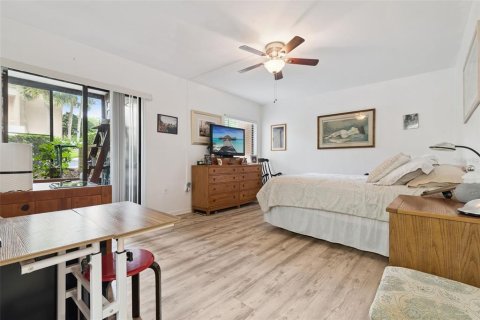 Condo in Altamonte Springs, Florida, 3 bedrooms  № 2195363 - photo 11