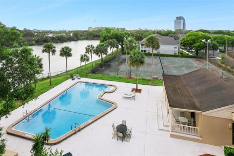 Condo in Altamonte Springs, Florida, 3 bedrooms  № 2195363 - photo 24