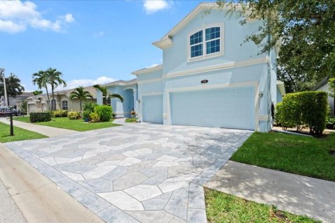 Casa en venta en Naples, Florida, 4 dormitorios, 289.86 m2 № 1927748 - foto 3