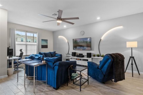 Casa en venta en Orlando, Florida, 3 dormitorios, 244.05 m2 № 1361550 - foto 7