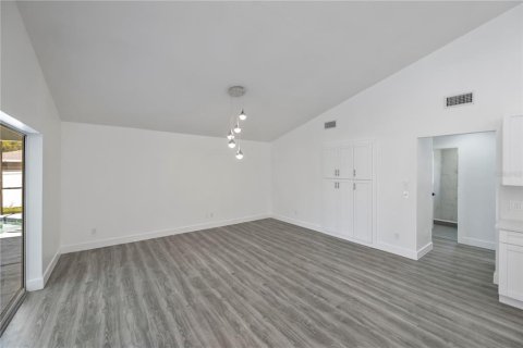 House in Port Charlotte, Florida 4 bedrooms, 202.71 sq.m. № 1858099 - photo 26