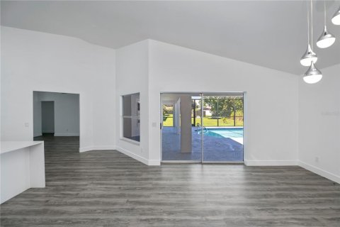 House in Port Charlotte, Florida 4 bedrooms, 202.71 sq.m. № 1858099 - photo 30