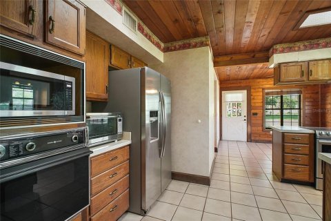 House in Winter Garden, Florida 3 bedrooms, 216.46 sq.m. № 1775654 - photo 23