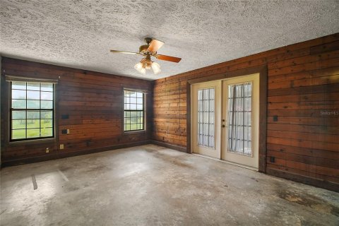 House in Winter Garden, Florida 3 bedrooms, 216.46 sq.m. № 1775654 - photo 30