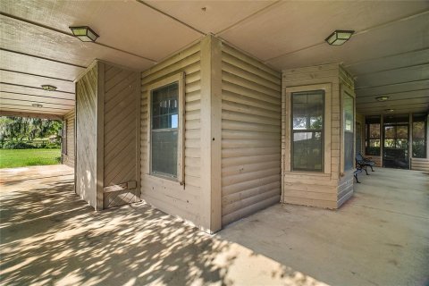 House in Winter Garden, Florida 3 bedrooms, 216.46 sq.m. № 1775654 - photo 11