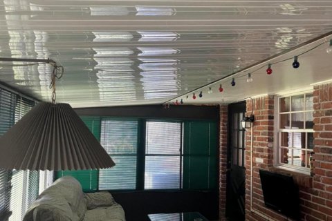 Casa en venta en Okeechobee, Florida, 3 dormitorios, 145.48 m2 № 1210204 - foto 1