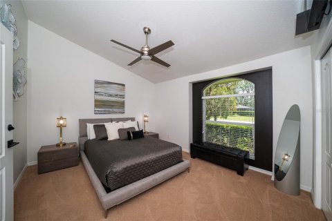House in Lutz, Florida 3 bedrooms, 290.78 sq.m. № 1736262 - photo 18