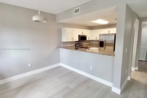 Condo in Doral, Florida, 3 bedrooms  № 1921849 - photo 20