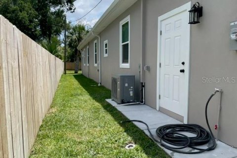 House in Pinellas Park, Florida 3 bedrooms, 162.02 sq.m. № 1685173 - photo 7