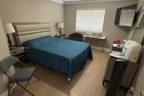 Купить кондоминиум в Майами, Флорида 3 спальни, 121.89м2, № 2016431 - фото 15