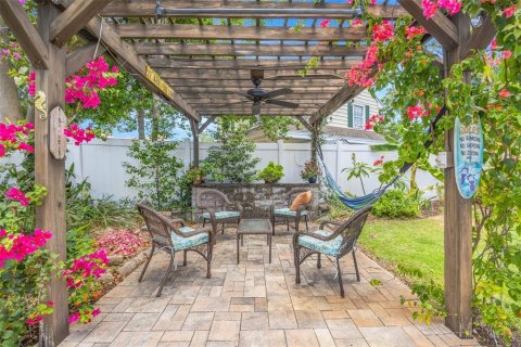 Casa en venta en Saint Petersburg, Florida, 3 dormitorios, 227.8 m2 № 2118037 - foto 30