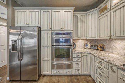 Casa en venta en Saint Petersburg, Florida, 3 dormitorios, 227.8 m2 № 2118037 - foto 12