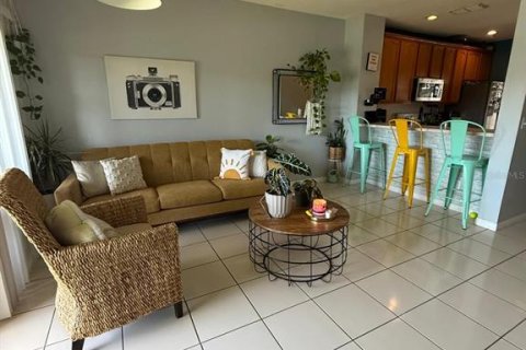 Adosado en venta en Orlando, Florida, 2 dormitorios, 91.69 m2 № 1912016 - foto 7
