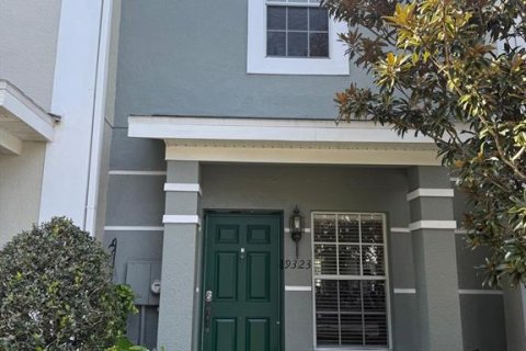 Adosado en venta en Orlando, Florida, 2 dormitorios, 91.69 m2 № 1912016 - foto 1