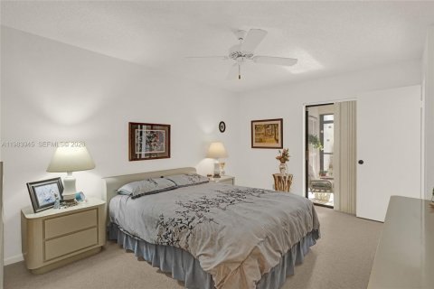 Condominio en venta en Coconut Creek, Florida, 2 dormitorios, 88.72 m2 № 2045924 - foto 2
