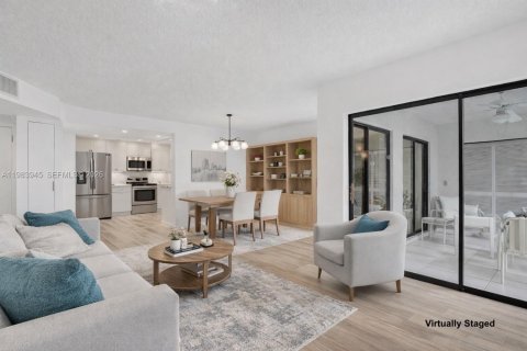 Condominio en venta en Coconut Creek, Florida, 2 dormitorios, 88.72 m2 № 2045924 - foto 11