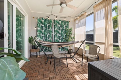 Casa en venta en Clermont, Florida, 4 dormitorios, 229.93 m2 № 2306403 - foto 19