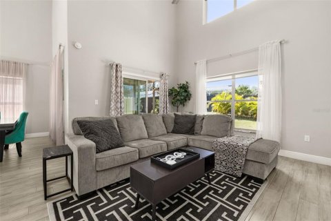 Casa en venta en Clermont, Florida, 4 dormitorios, 229.93 m2 № 2306403 - foto 16