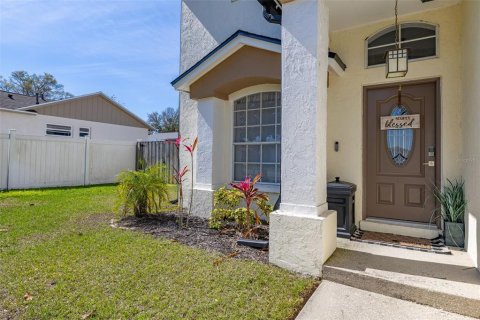 Casa en venta en Clermont, Florida, 4 dormitorios, 229.93 m2 № 2306403 - foto 2
