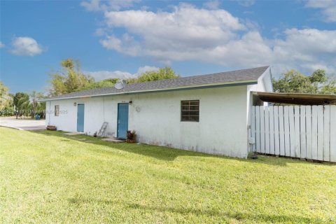 Villa ou maison à vendre à Homestead, Floride: 5 chambres, 450.02 m2 № 1972609 - photo 20