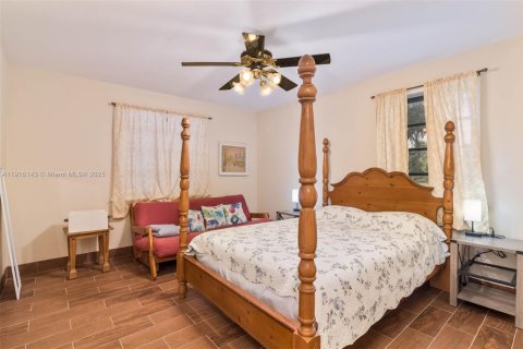 Villa ou maison à vendre à Homestead, Floride: 5 chambres, 450.02 m2 № 1972609 - photo 15