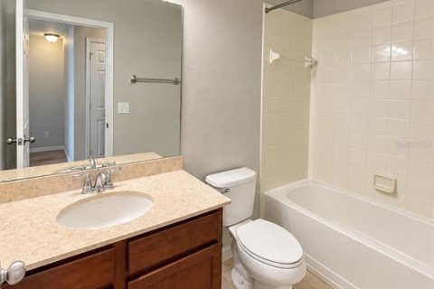 Touwnhouse à louer à Orlando, Floride: 3 chambres, 148.74 m2 № 2412625 - photo 8