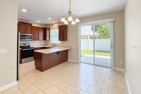 Touwnhouse à louer à Orlando, Floride: 3 chambres, 148.74 m2 № 2412625 - photo 3