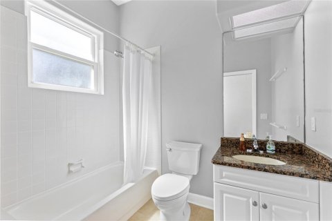 Villa ou maison à vendre à Altamonte Springs, Floride: 3 chambres, 225.75 m2 № 2131782 - photo 20