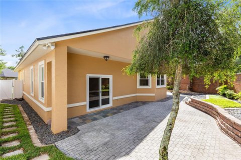 Villa ou maison à vendre à Altamonte Springs, Floride: 3 chambres, 225.75 m2 № 2131782 - photo 5