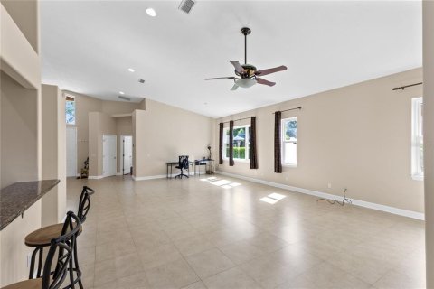 Villa ou maison à vendre à Altamonte Springs, Floride: 3 chambres, 225.75 m2 № 2131782 - photo 10