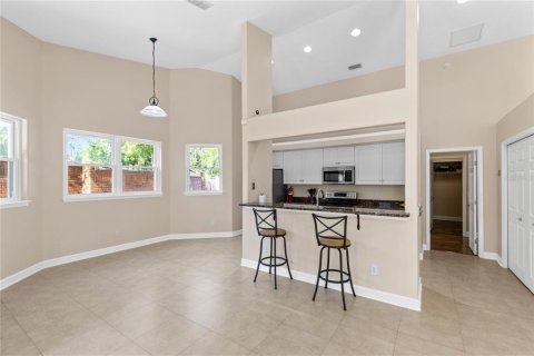 Villa ou maison à vendre à Altamonte Springs, Floride: 3 chambres, 225.75 m2 № 2131782 - photo 11