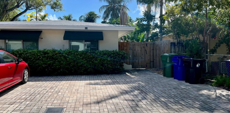 Villa ou maison à Fort Lauderdale, Floride 2 chambres, 102.19 m2 № 1217245