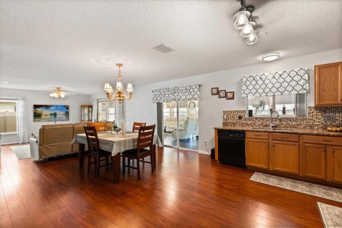 Casa en venta en Orlando, Florida, 4 dormitorios, 270.9 m2 № 1852486 - foto 7