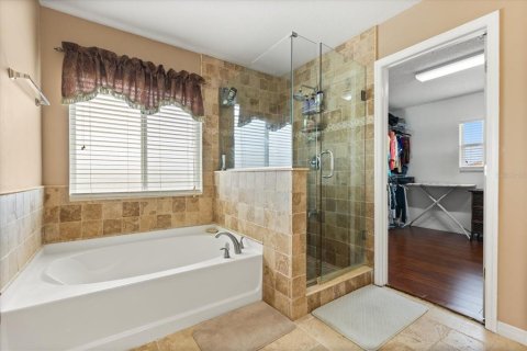 Casa en venta en Orlando, Florida, 4 dormitorios, 270.9 m2 № 1852486 - foto 12