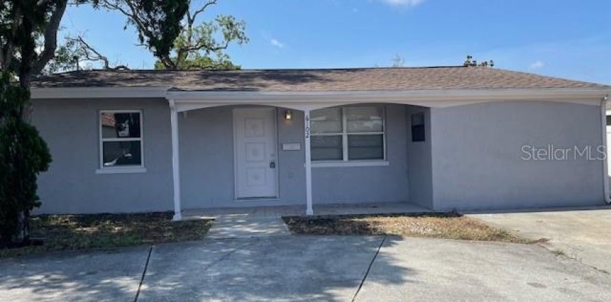 Casa en New Port Richey, Florida 3 dormitorios, 117.52 m2 № 1745262