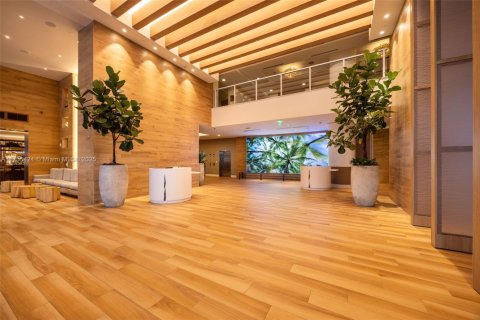 Condominio en venta en Fort Lauderdale, Florida, 1 dormitorio, 90.86 m2 № 1977124 - foto 22