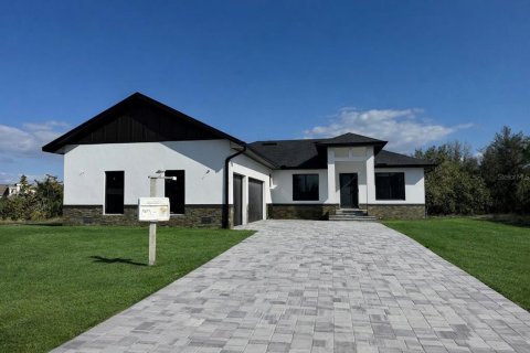 Villa ou maison à vendre à Port Charlotte, Floride: 4 chambres, 200.02 m2 № 2147910 - photo 8