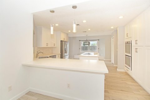 Villa ou maison à louer à Wellington, Floride: 4 chambres, 230.03 m2 № 2167936 - photo 15