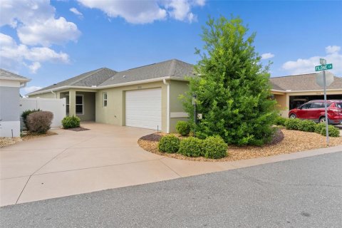 House in The Villages, Florida 3 bedrooms, 130.06 sq.m. № 2322885 - photo 5
