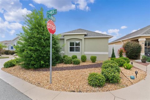 House in The Villages, Florida 3 bedrooms, 130.06 sq.m. № 2322885 - photo 4